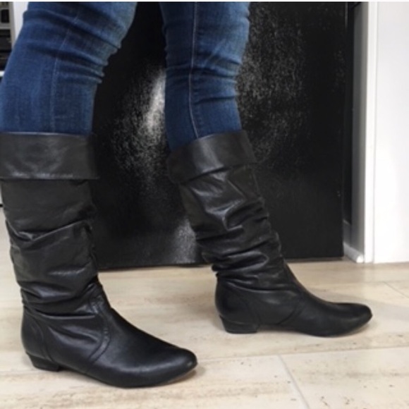 Black leather Steve Madden boots - Picture 3 of 4